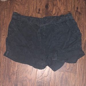 Aerie Camp Short